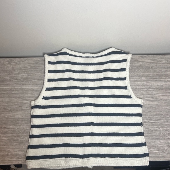 RD Style Black & White Striped Knit Sleeveless Sweater Vest Top Medium - Picture 6 of 7
